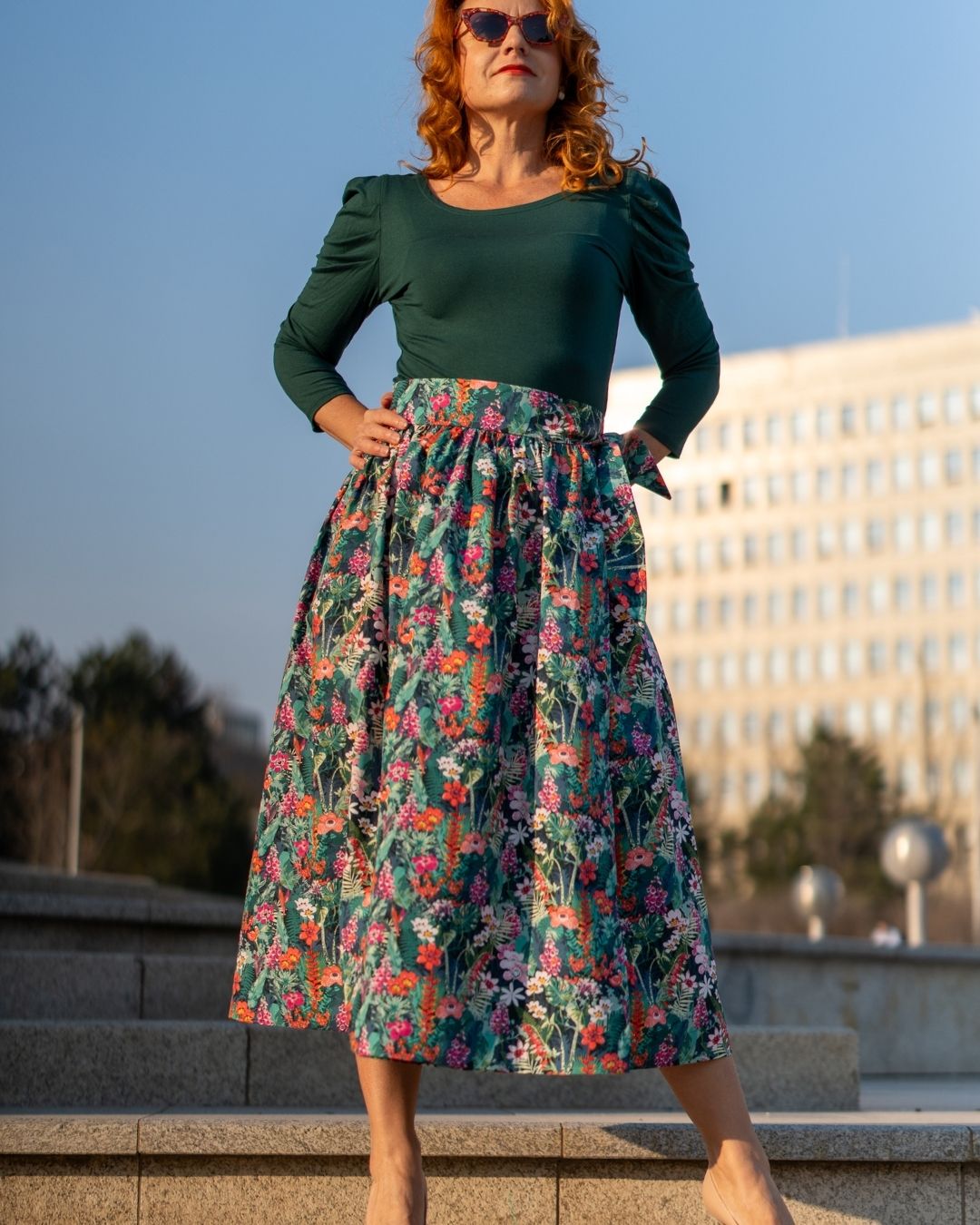 EVA - zavinovacia nariasená sukňa "rozkvitnutá záhrada" - Image 3