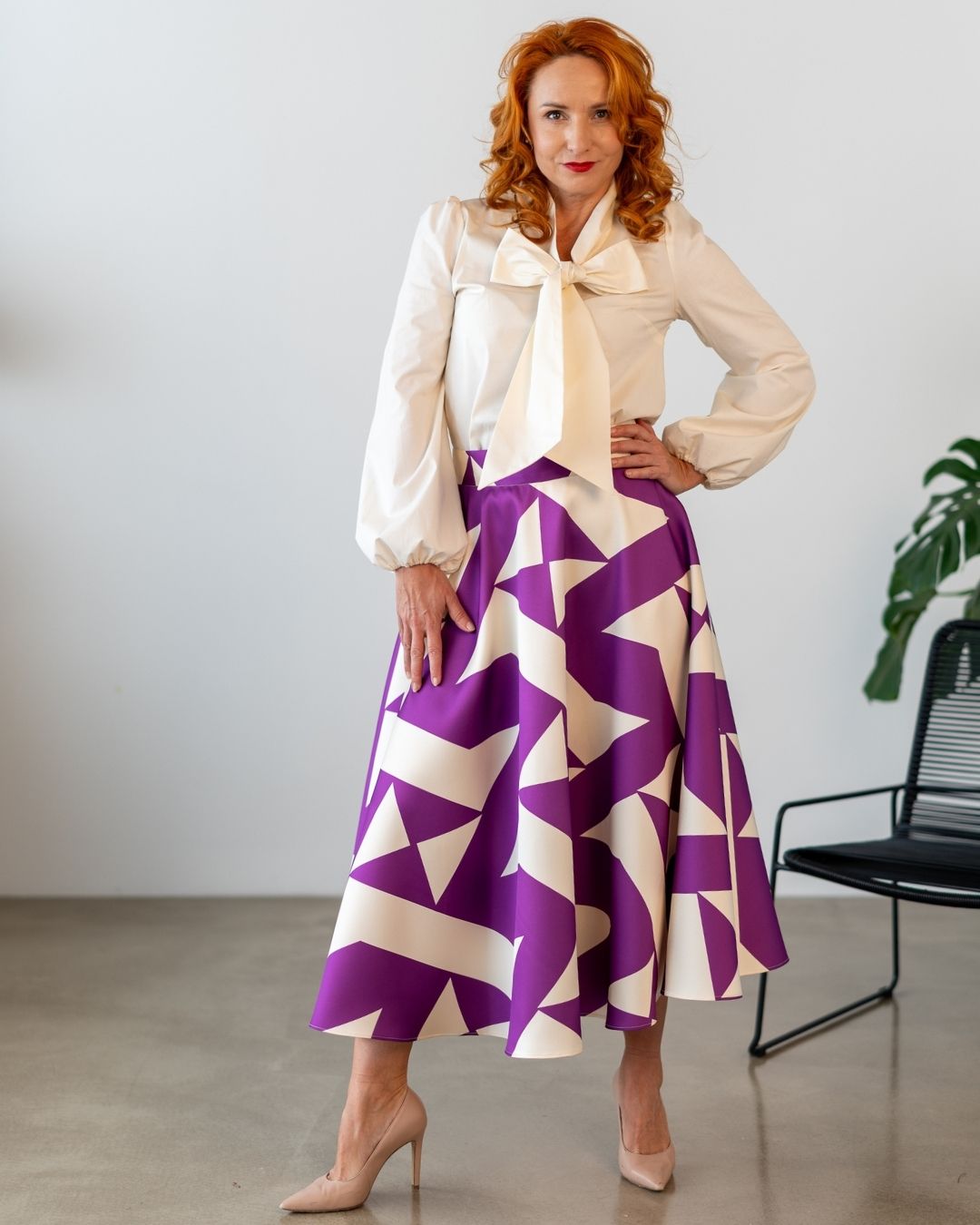 DAPHNE - exkluzívna sukňa "purple geometry"